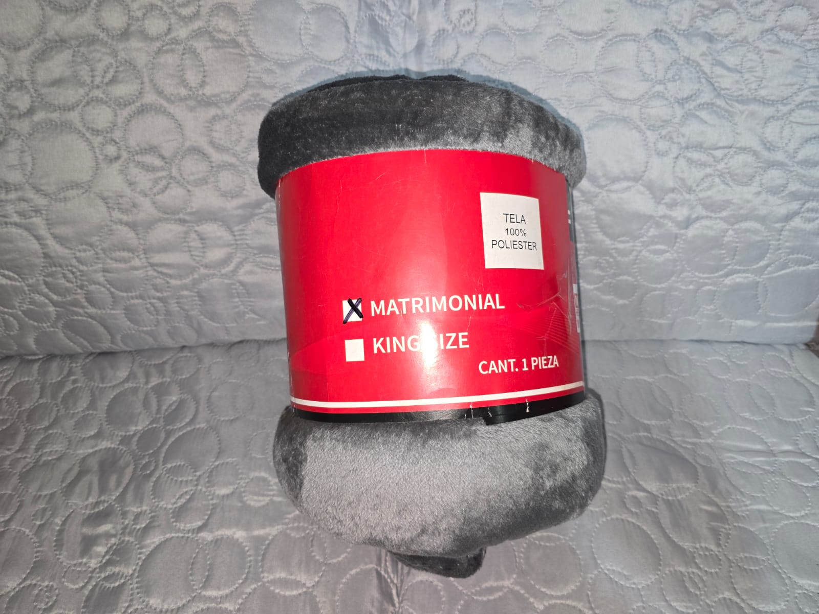 Imagen de Frazada cobija lisa matrimonial fusionado