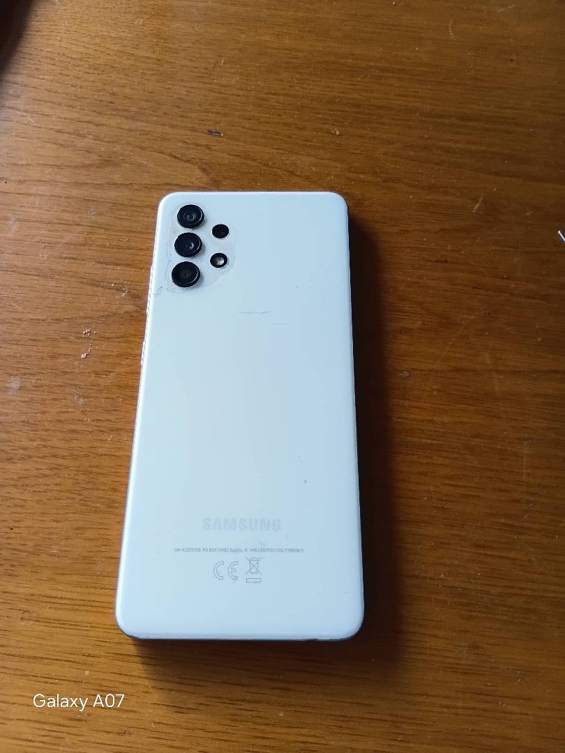 Galaxy a 32