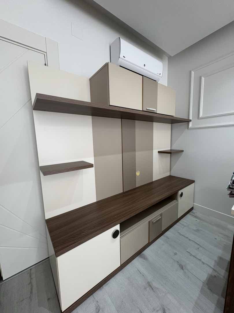 Ev Ünitesi / Kitaplık