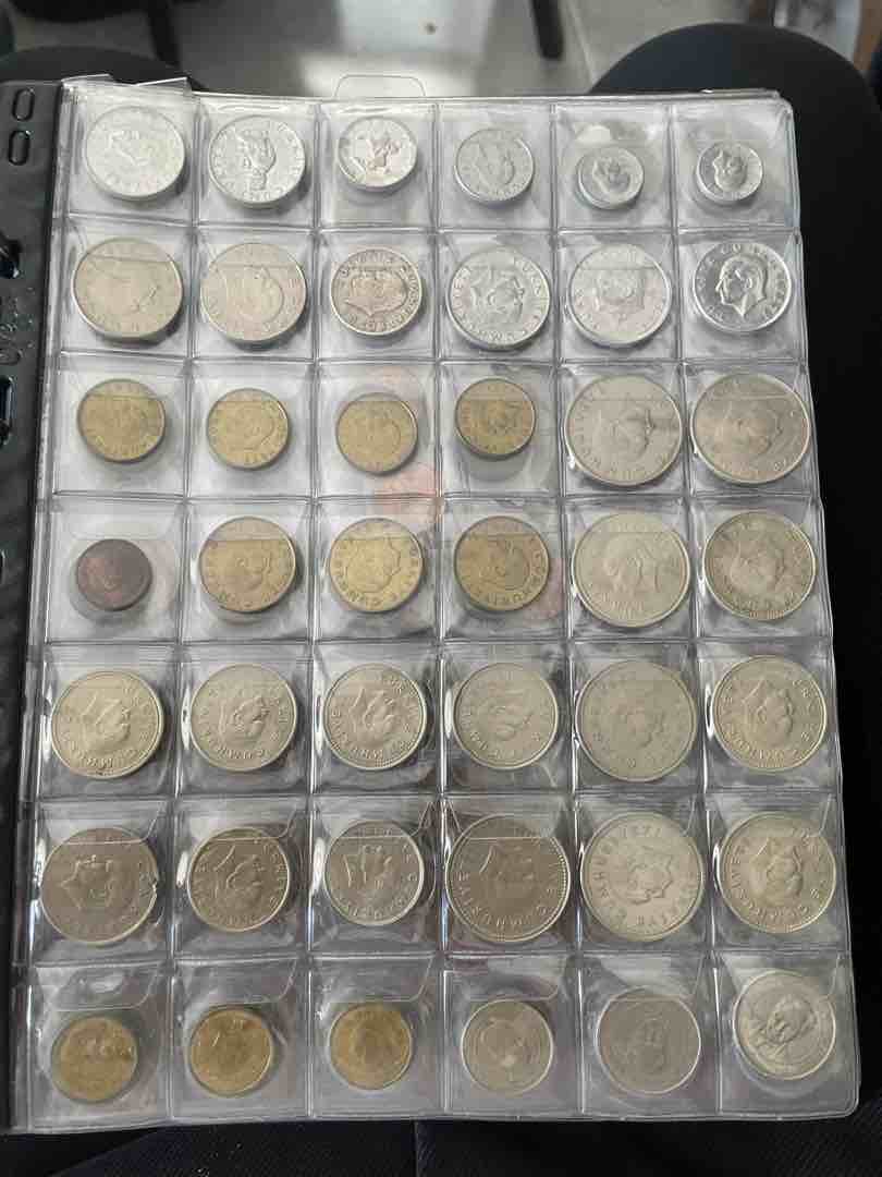 Bozuk para koleksiyonu hazır metal para defteri ike beraber