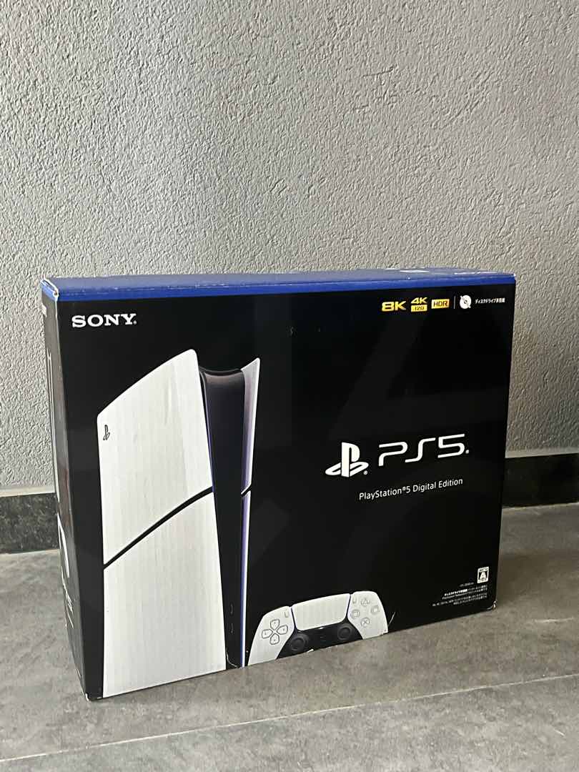 PLAYSTATİON 5 SLİM CD