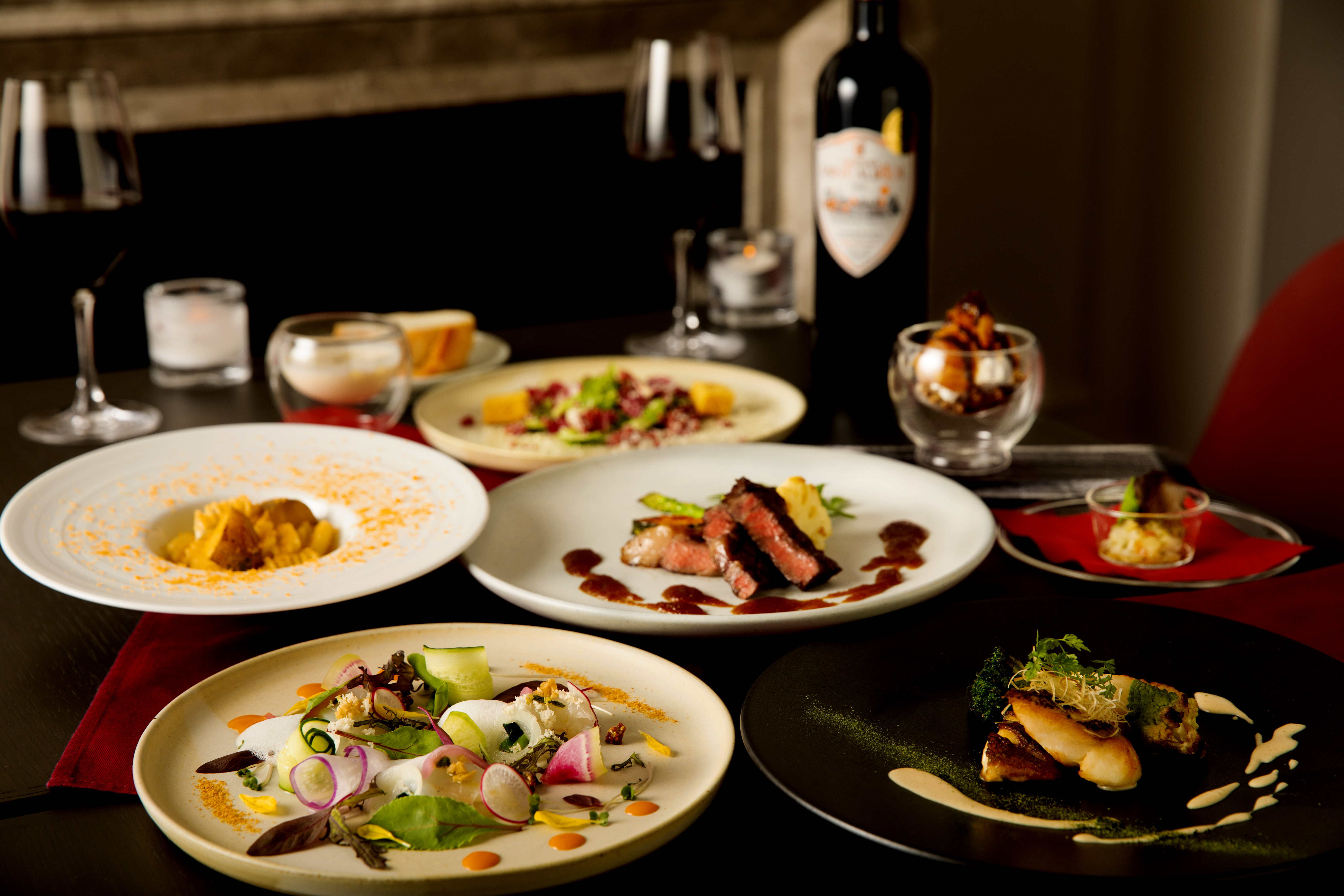 北海道産ワインと料理の共演。「マリアージュコース」で味わう小樽の美食大人旅。