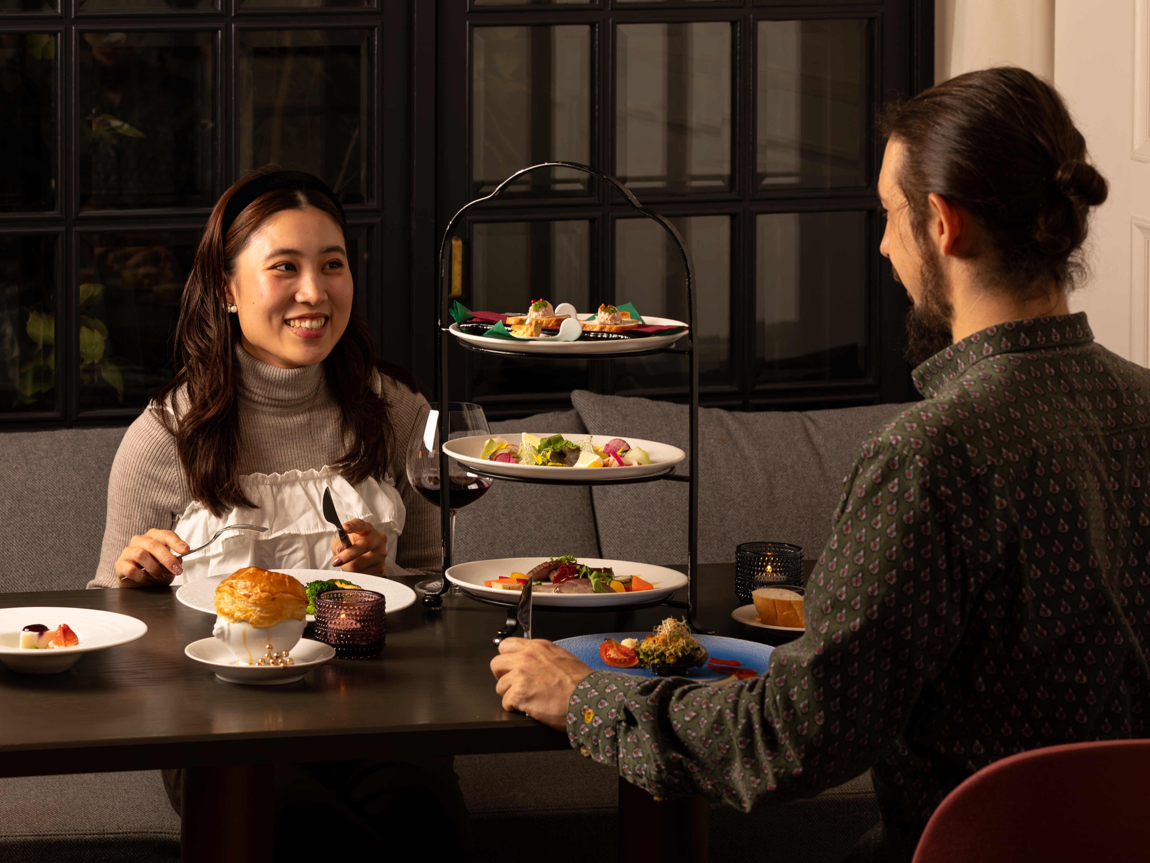 クラシックホテルのおしゃれ空間で過ごす、小樽のクリスマスディナー