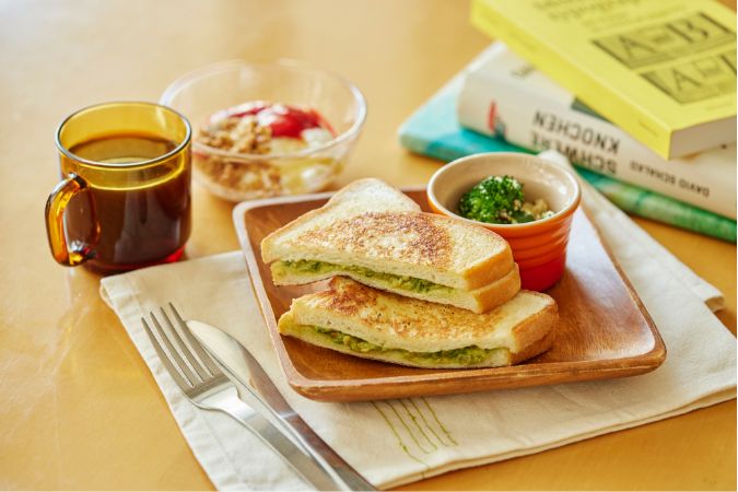 【朝活×カフェ】アボカドトーストとコーヒーで朝食を🥑☕