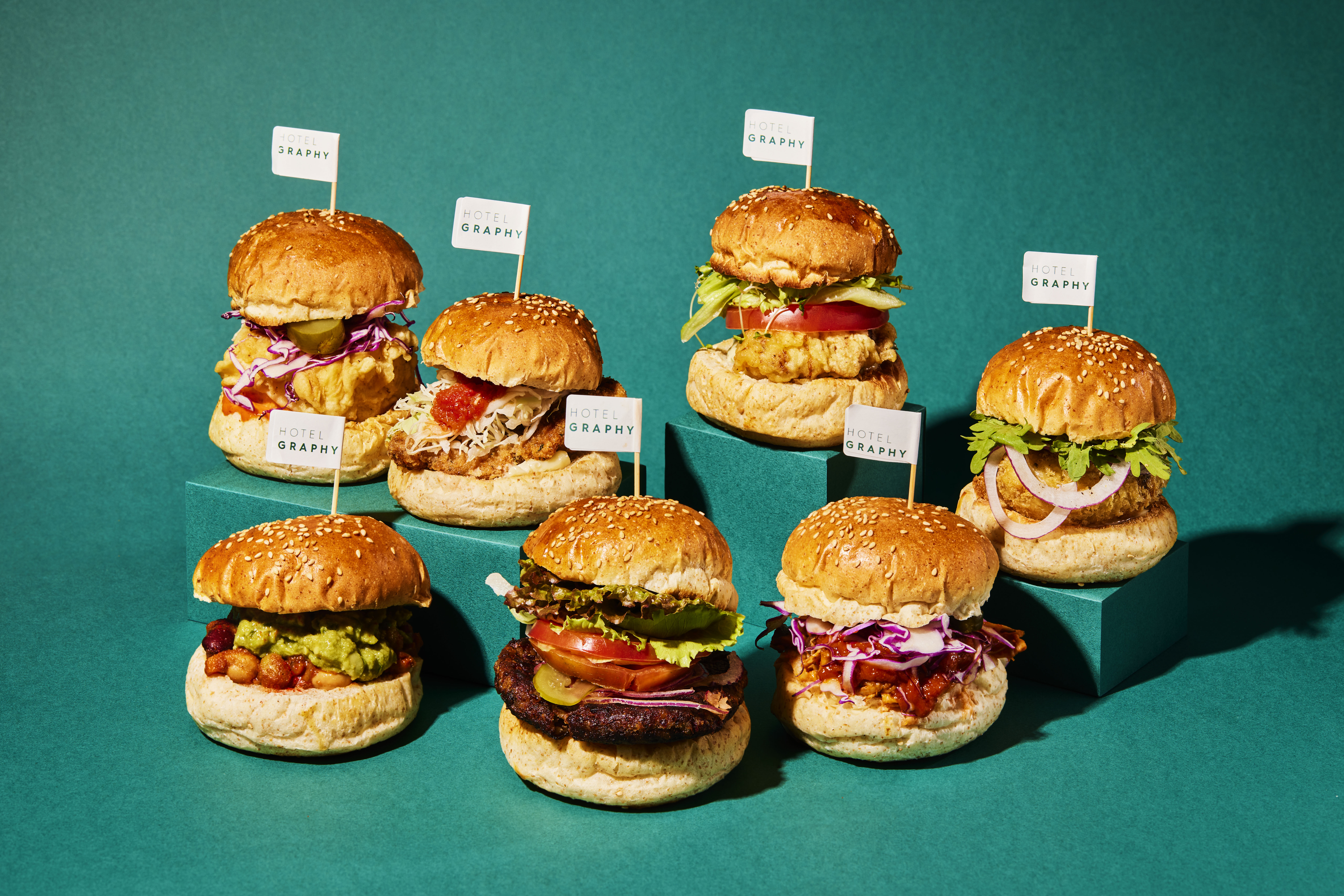 【谷根千ランチ】ホテルカフェで楽しむ贅沢バーガーランチ