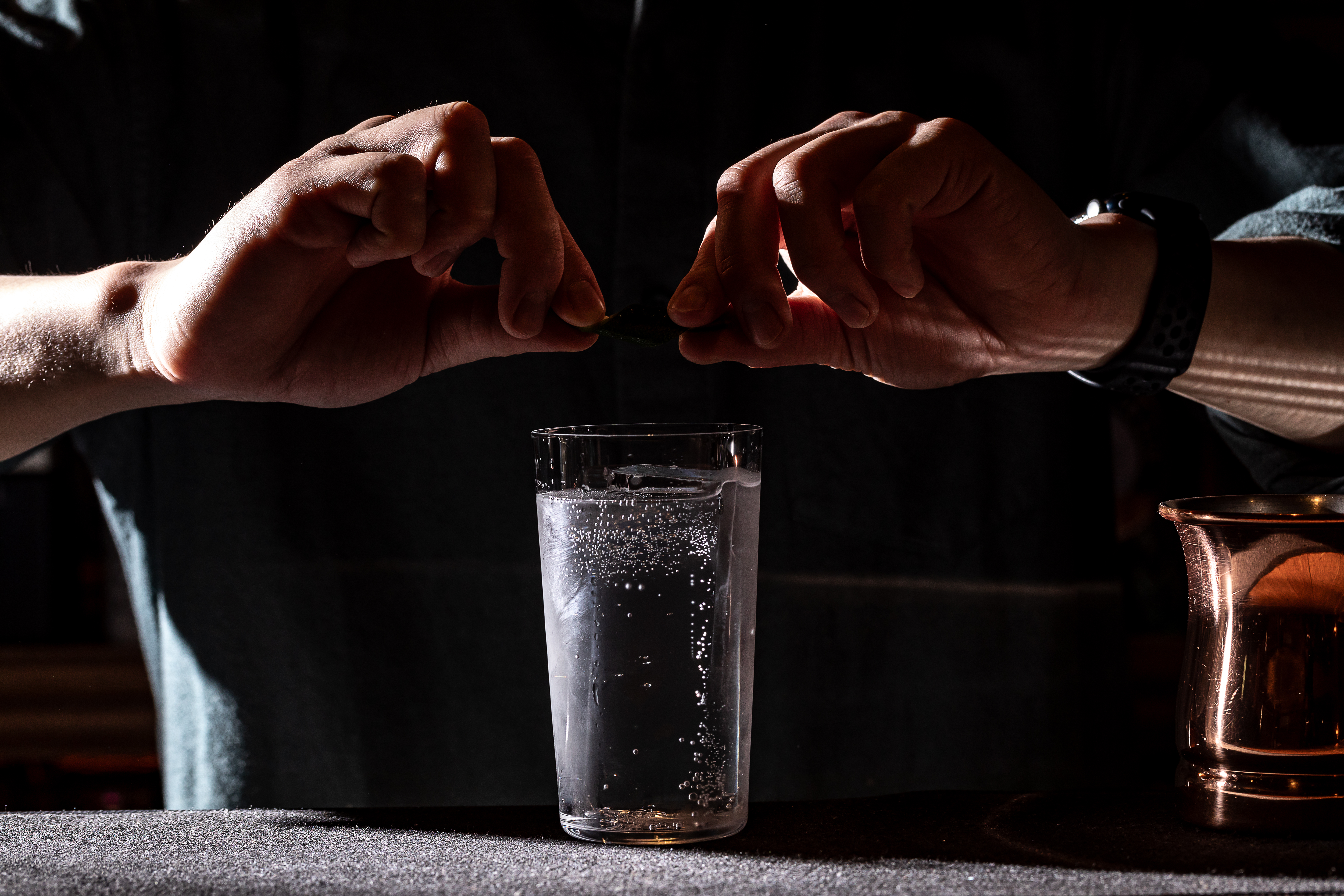 ご宿泊の方以外でも気軽にご利用いただけます！旅行先の思い出に残る一杯を