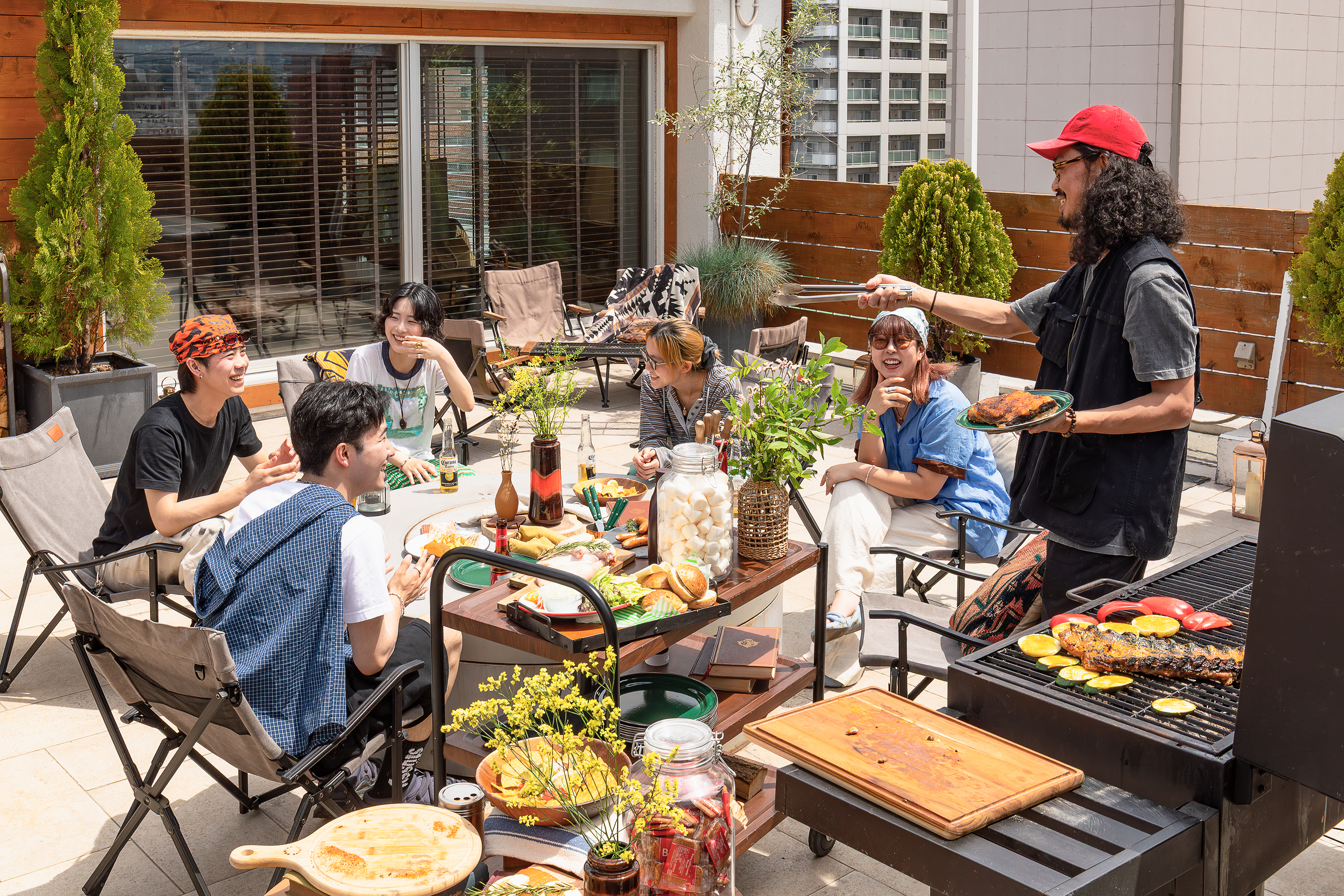 ホテル最上階のルーフトップテラスで楽しむプライベートBBQ