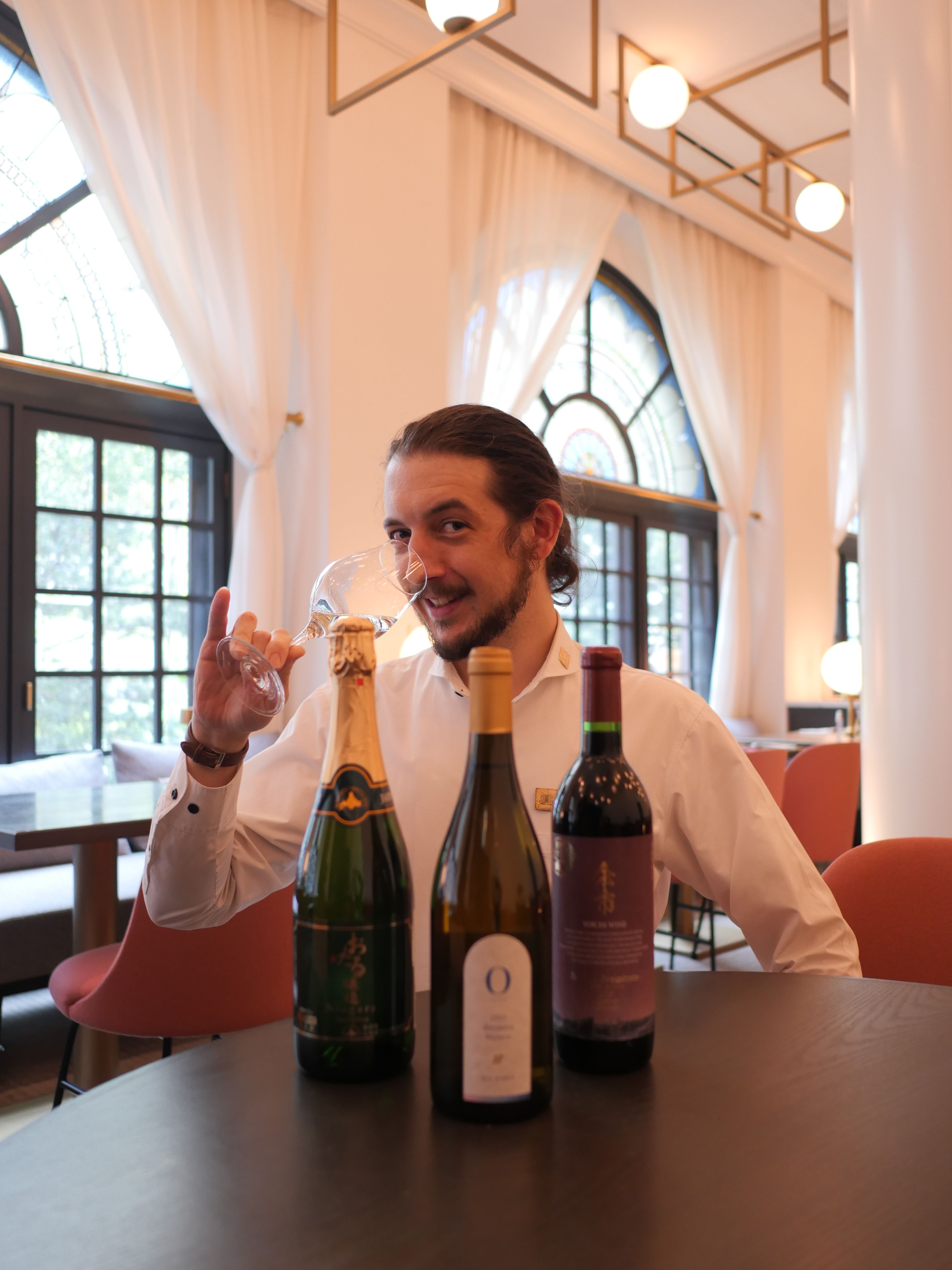 ソムリエが選ぶ、厳選された道産ワインをお楽しみください