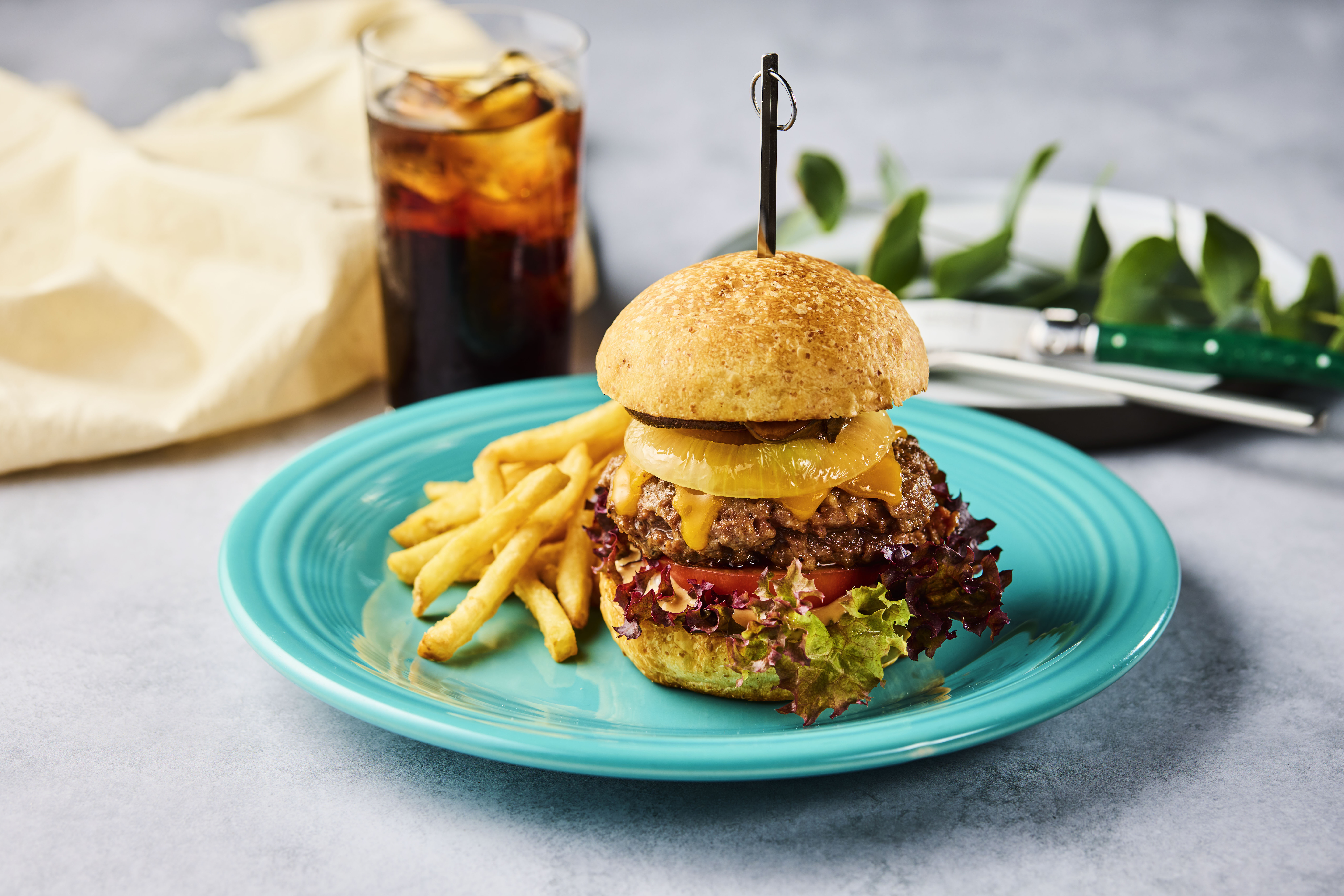 ホテルダイニングで楽しむ、こだわりバーガーとご褒美時間🍔✨