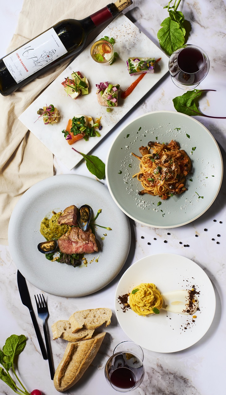 カジュアルなのに本格的、当店ではぜひ楽しい雰囲気でお食事を！