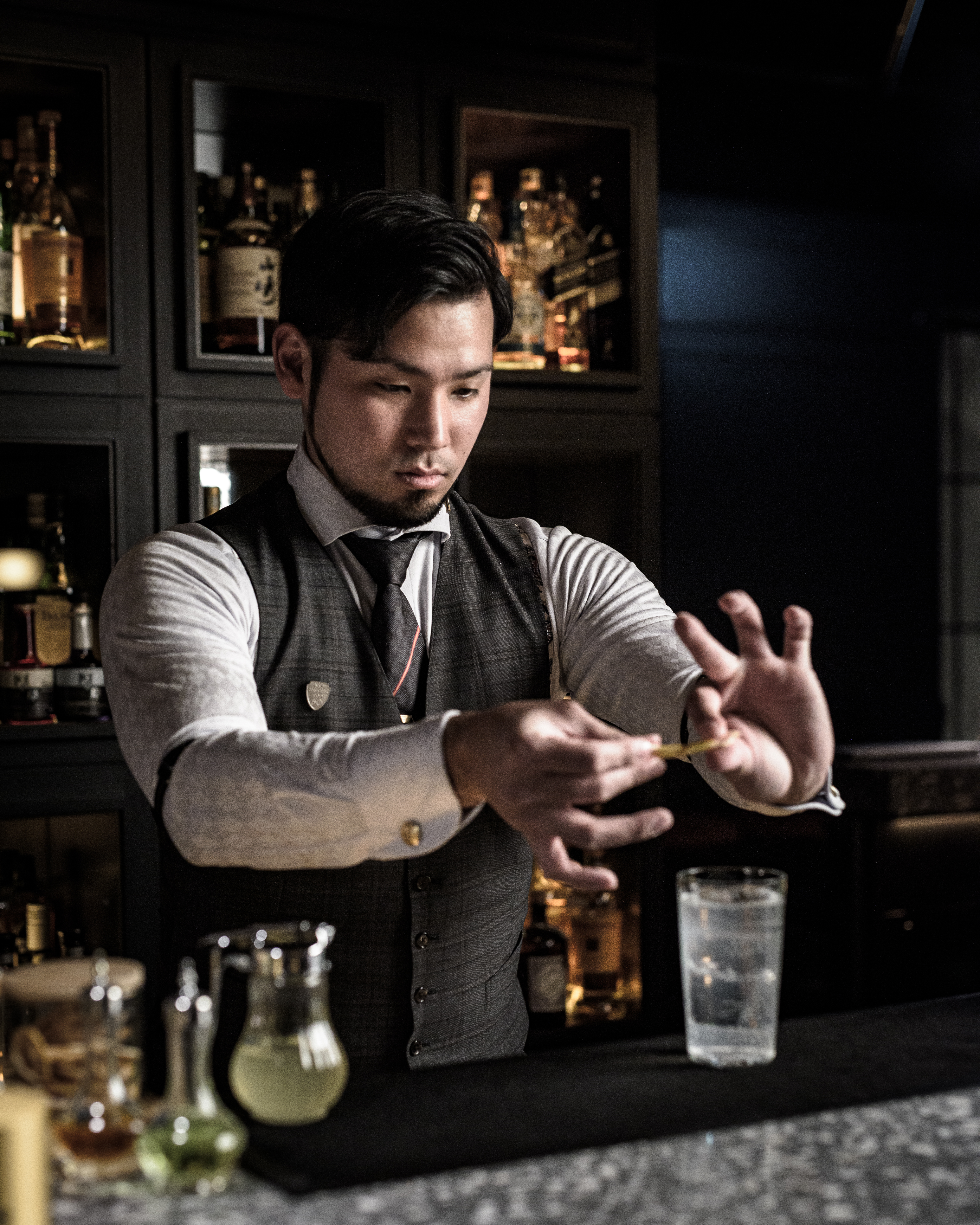 【お一人様・海外ゲスト歓迎】国際的な夜を楽しむ。麻布十番の「インターナショナル・バー」