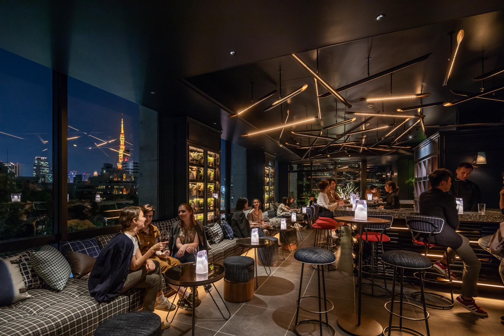 麻布十番でカジュアルに！おしゃれなホテルバーで女子会