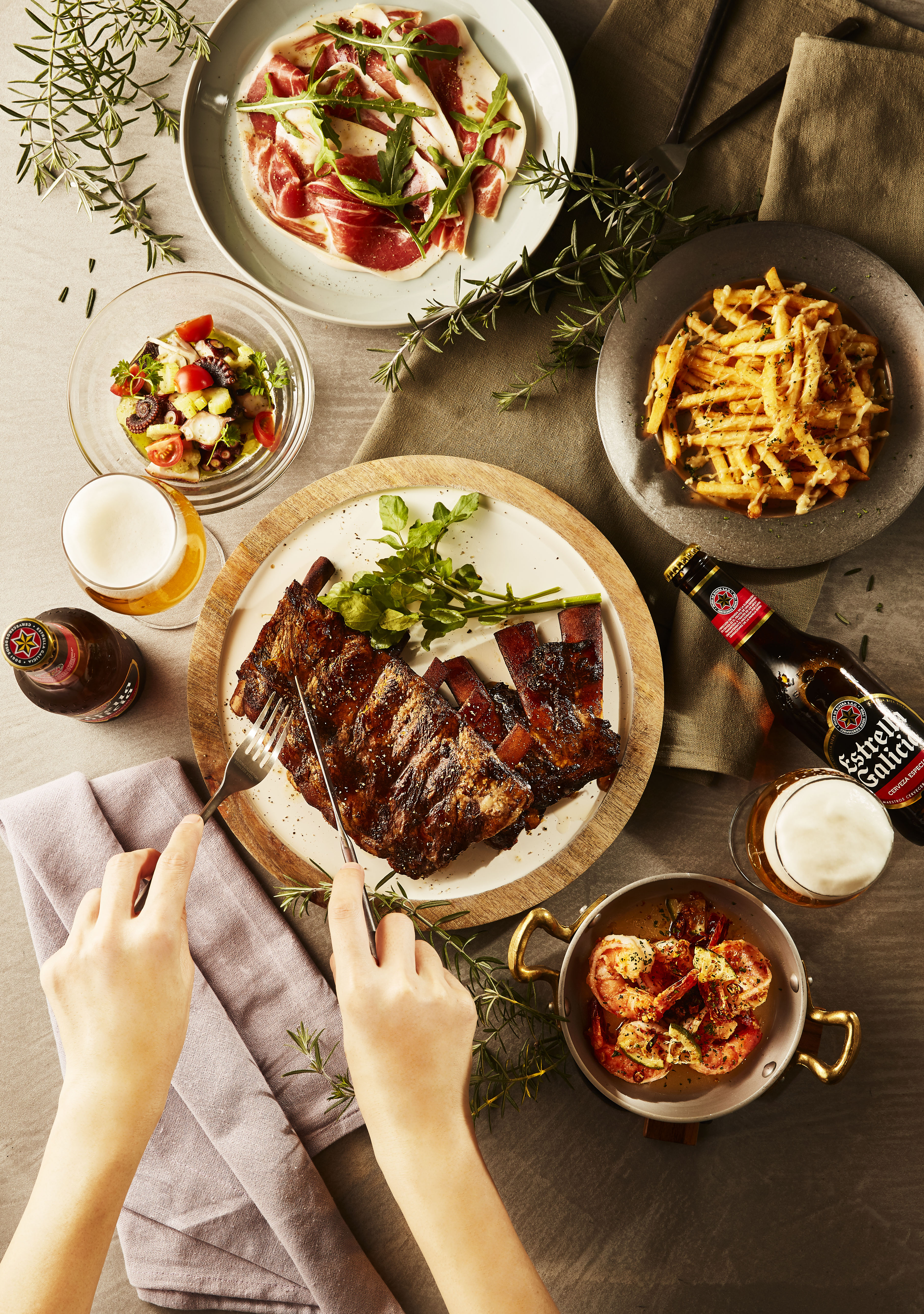 「そろそろ、ガッツリお肉が食べたい!」お正月明けの肉欲は、名物スペアリブで解消🔥