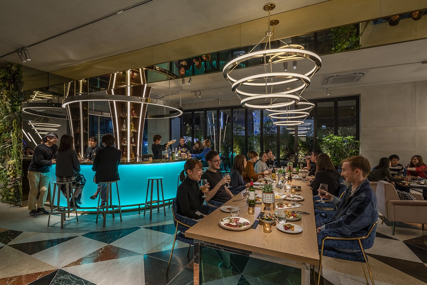 まだ間に合う!川崎でおしゃれな立食ビュッフェで一味違う新年会を!