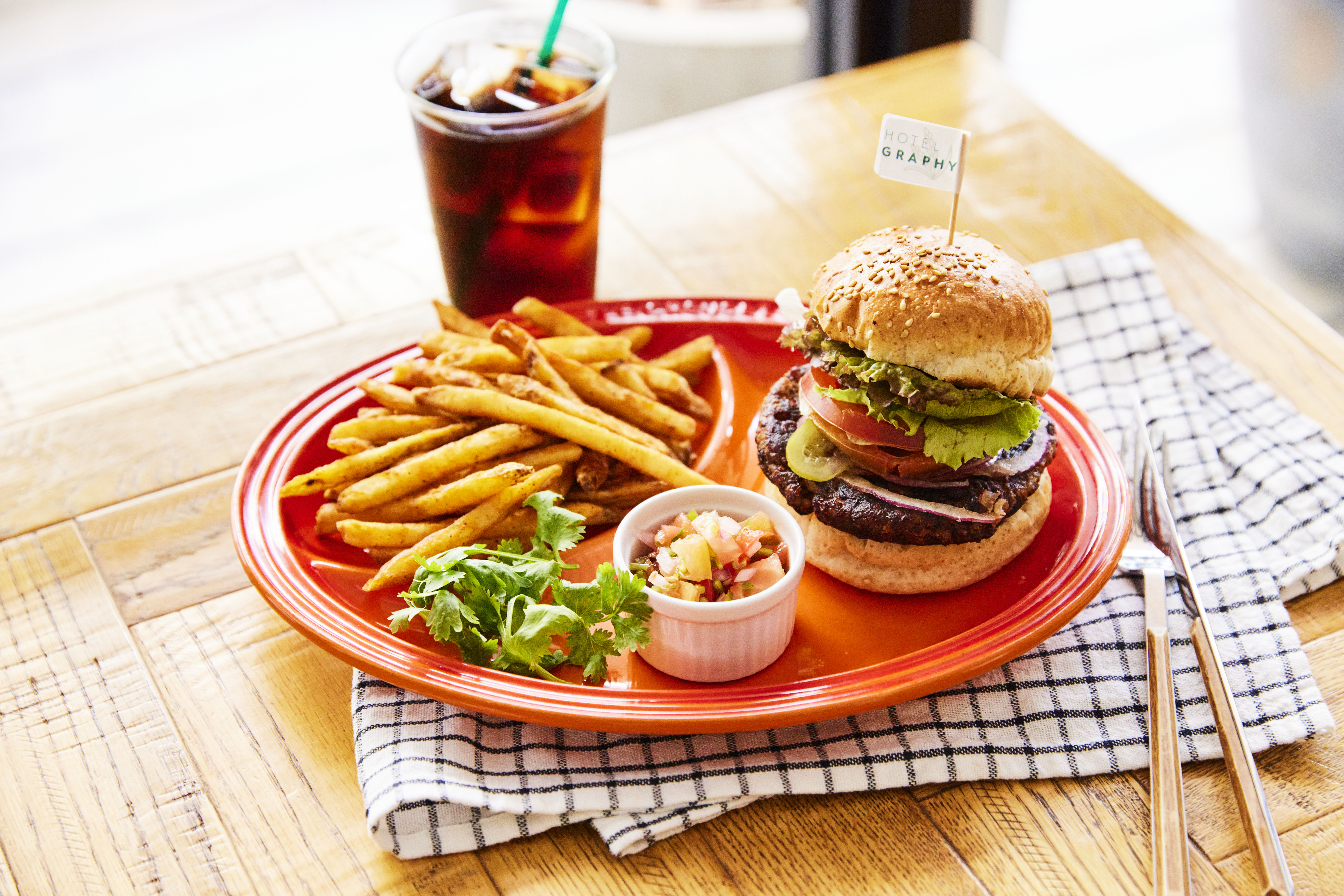 【バーガー紹介】クラシックミントビーフバーガー🍔