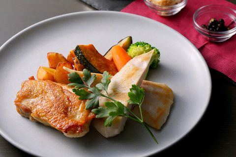 Roasted Hokkaido Chicken Thigh and Meat 200g