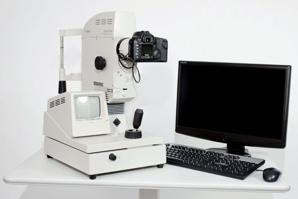 Canon CR-6 Non-Mydriatic Fundus Camera (Pre-Owned)