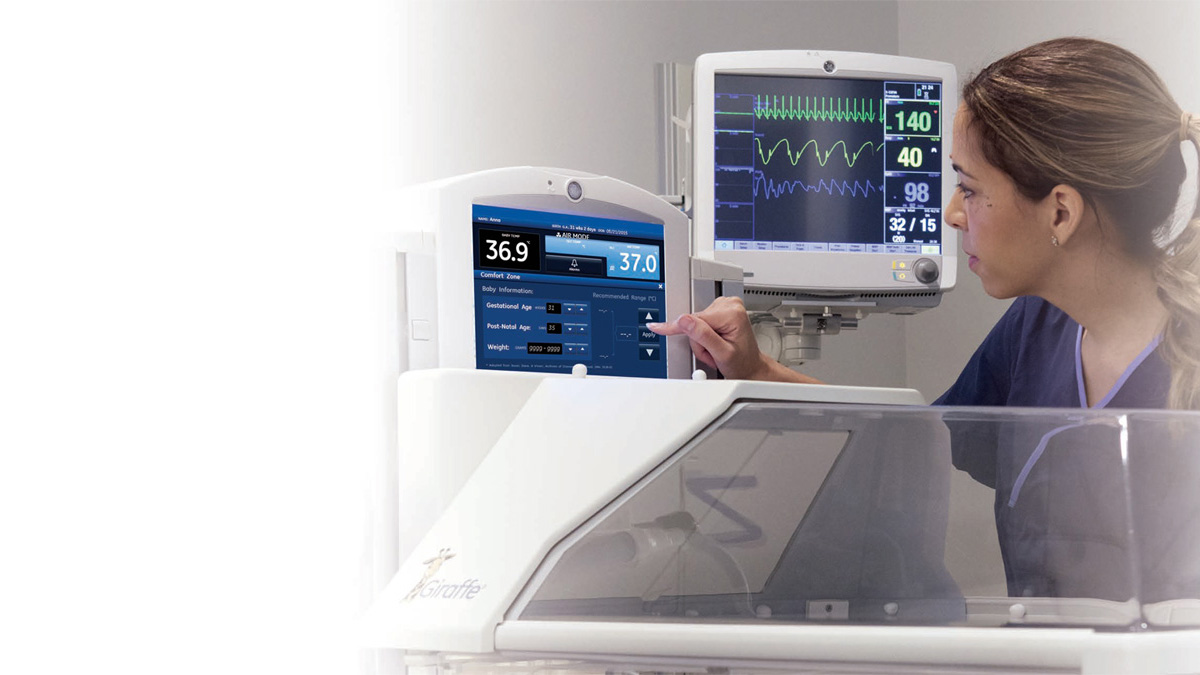 Giraffe OmniBed Carestation