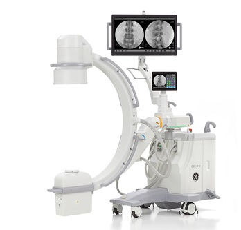 MOBILE C-ARM / WITH INTEGRATED VIDEO MONITOR OEC ONE