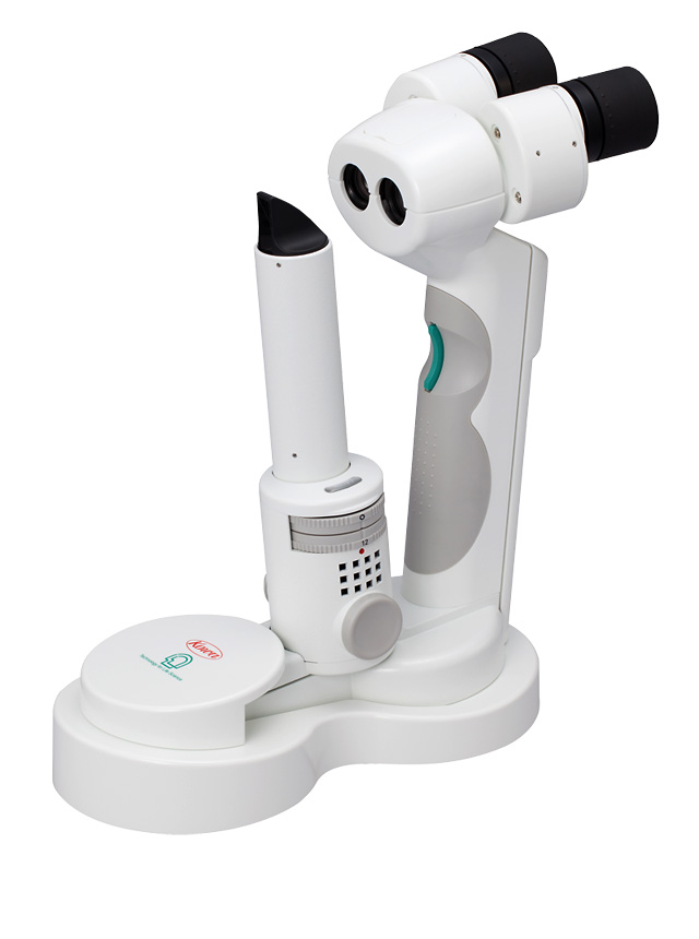 SL-17 Portable Slit Lamp