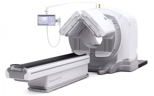 SPECT GAMMA CAMERA / CT SCANNER / FOR FULL-BODY SPECT / FOR FULL-BODY TOMOGRAPHY DISCOVERYTM 670 DR