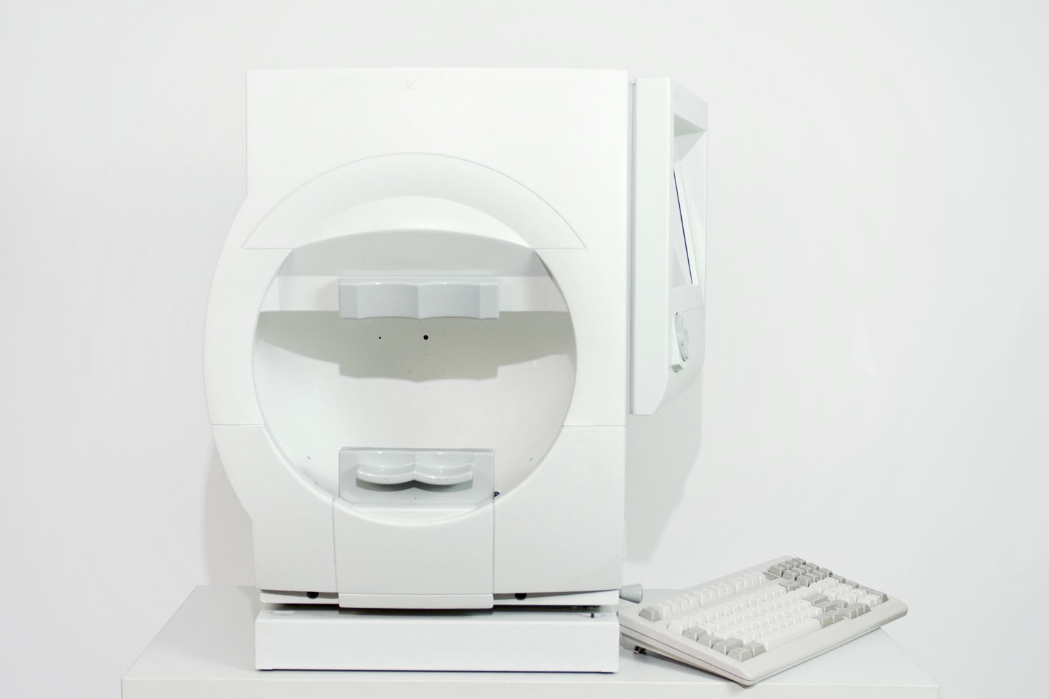 Zeiss 720i Visual Field Perimeter (Pre-Owned)