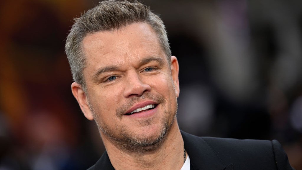 Will The Odyssey show Odysseus (Matt Damon) ordering his crew to plug their ears to resist the Sirens?