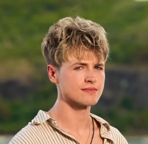 Lewis Kelly
