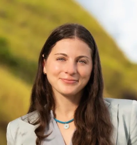 Alexis Levine