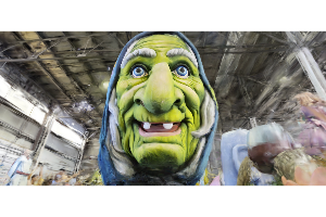 Mardi Gras Witch Float