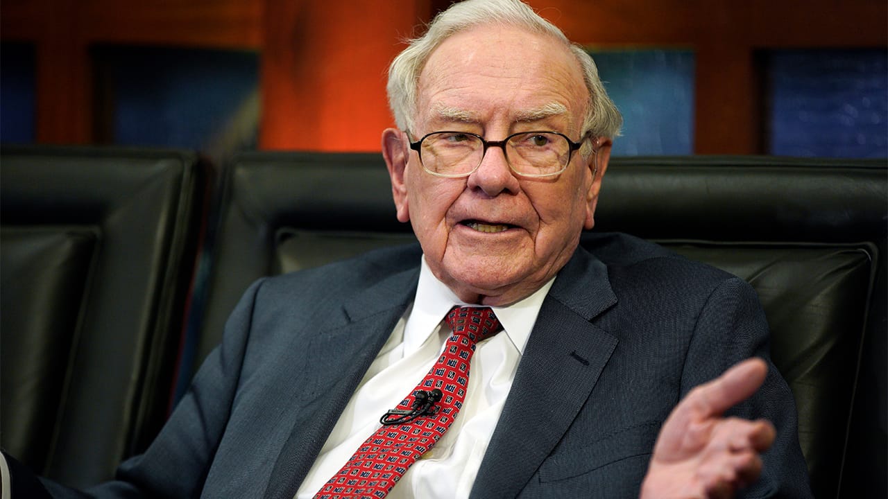 Buffett Steps Down as Berkshire Chairman