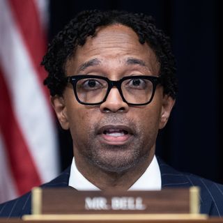 Bell Defeats Bush in Missouri Rematch