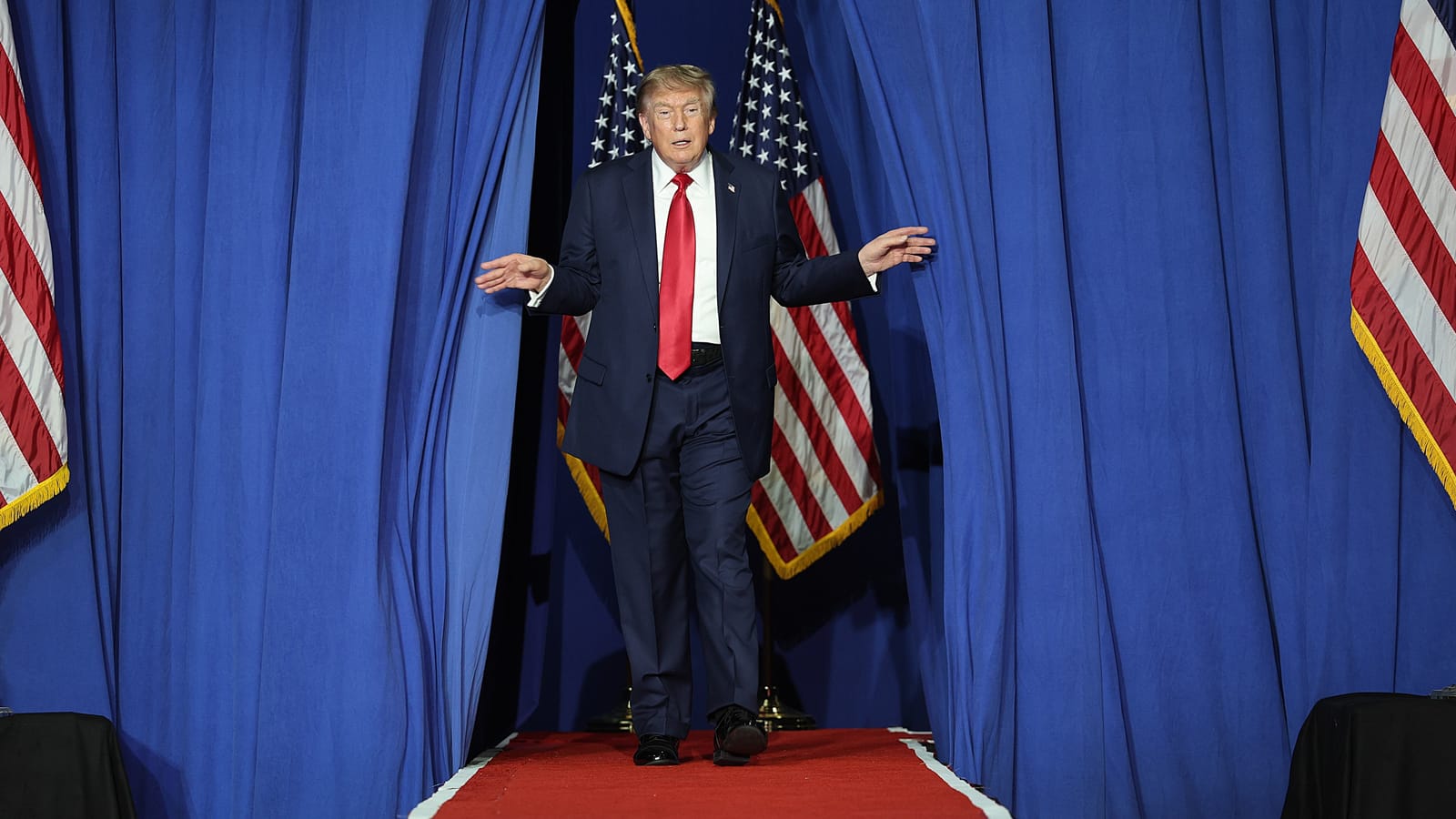 Trump's Midterm Convention Push