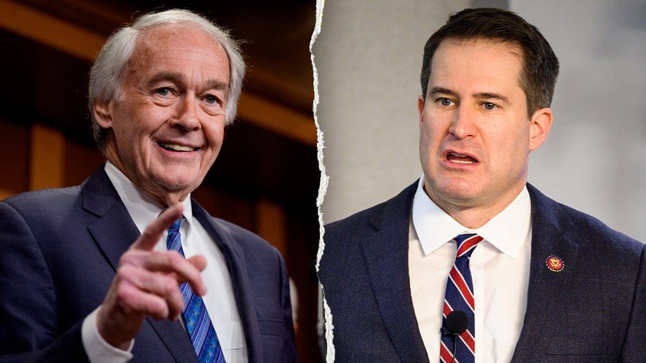 Markey Beats Moulton in MA Primary
