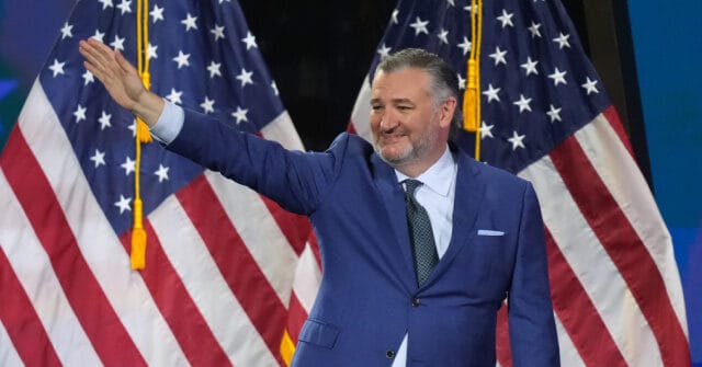Cruz Booed on College GameDay