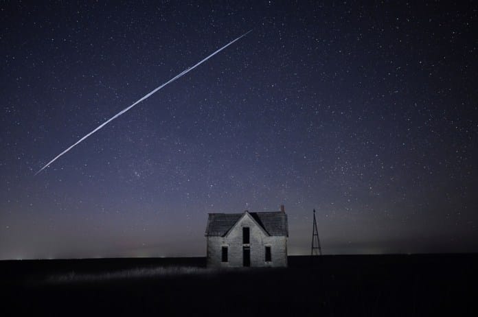 SpaceX Starlink Spectrum Deal