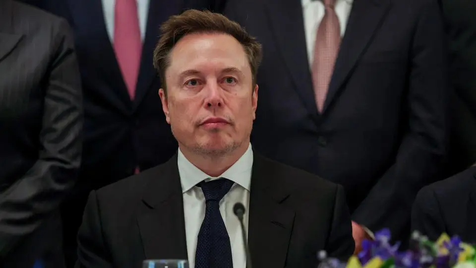 Musk Accuses Indian Oligarchs of Blocking Starlink