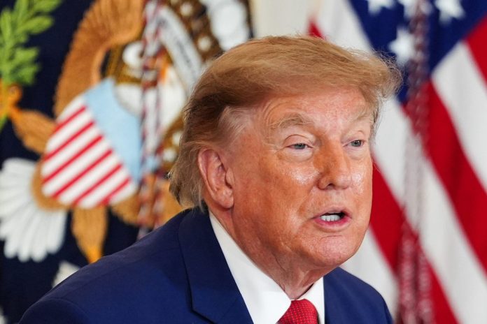 Trump Shifts to Iran Economic Pressure