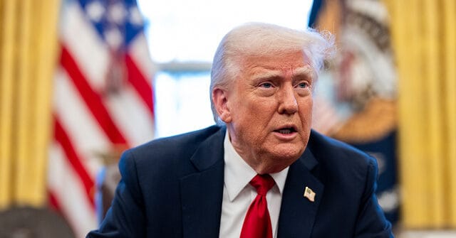 Trump Urges Iranians to Rise Up