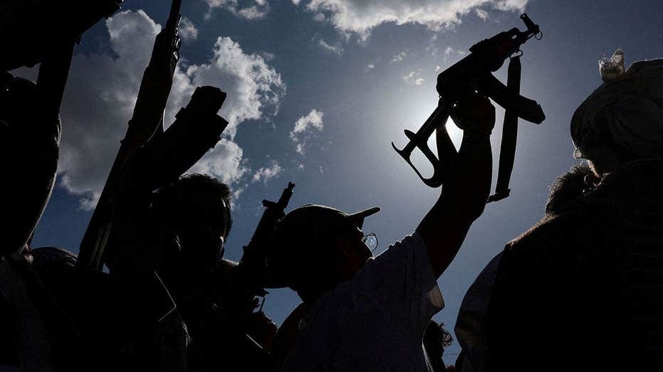 Houthis Seize Red Sea Chokepoint