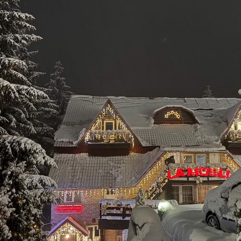 Straja Online Restaurant image