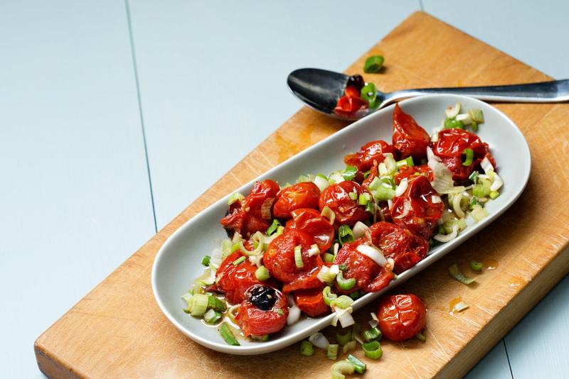 Roasted tomato salad
