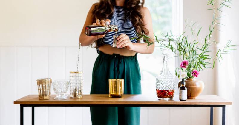 This "Make Your Own Old Fashioned Bar" Idea Is Genius