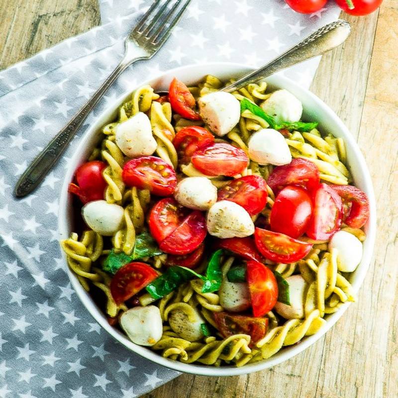 High Protein Caprese Pasta Salad