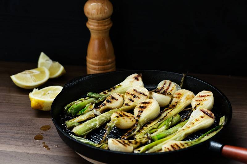Grilled fresh onions