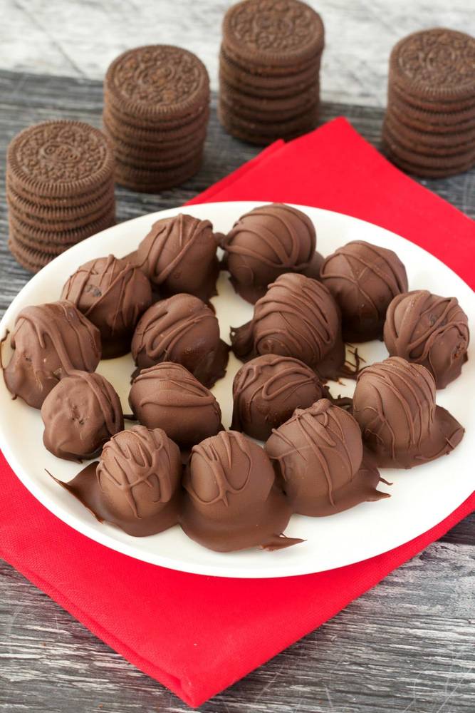 Vegan Oreo Truffles
