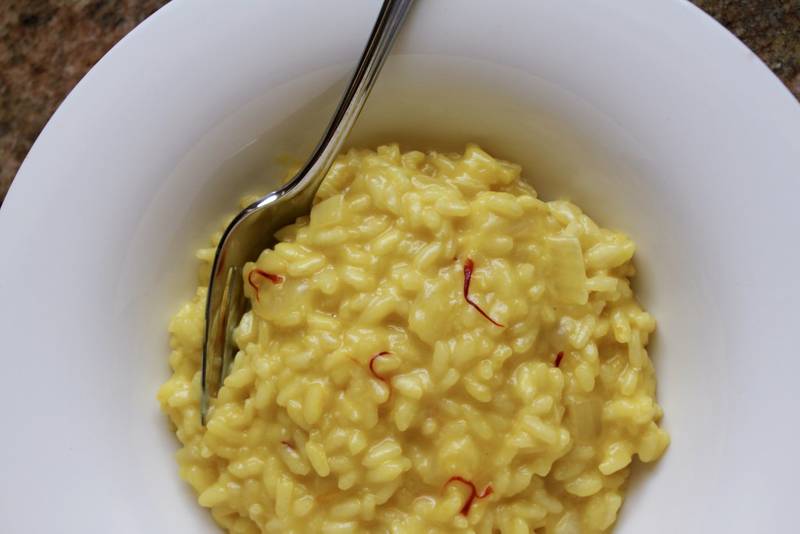 Risotto alla Milanese or Milan Style Rice (Vegetarian) and a Bit of a Rant About Dump Meals and Faux Food