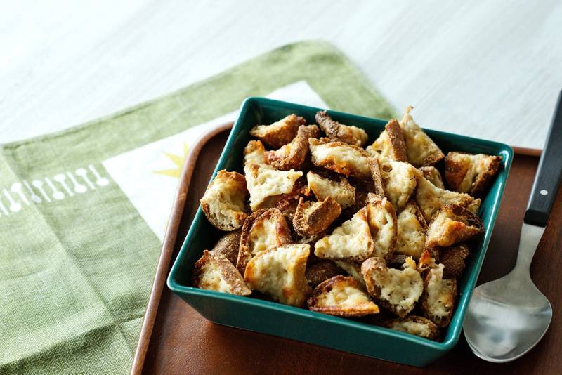 Keto parmesan croutons