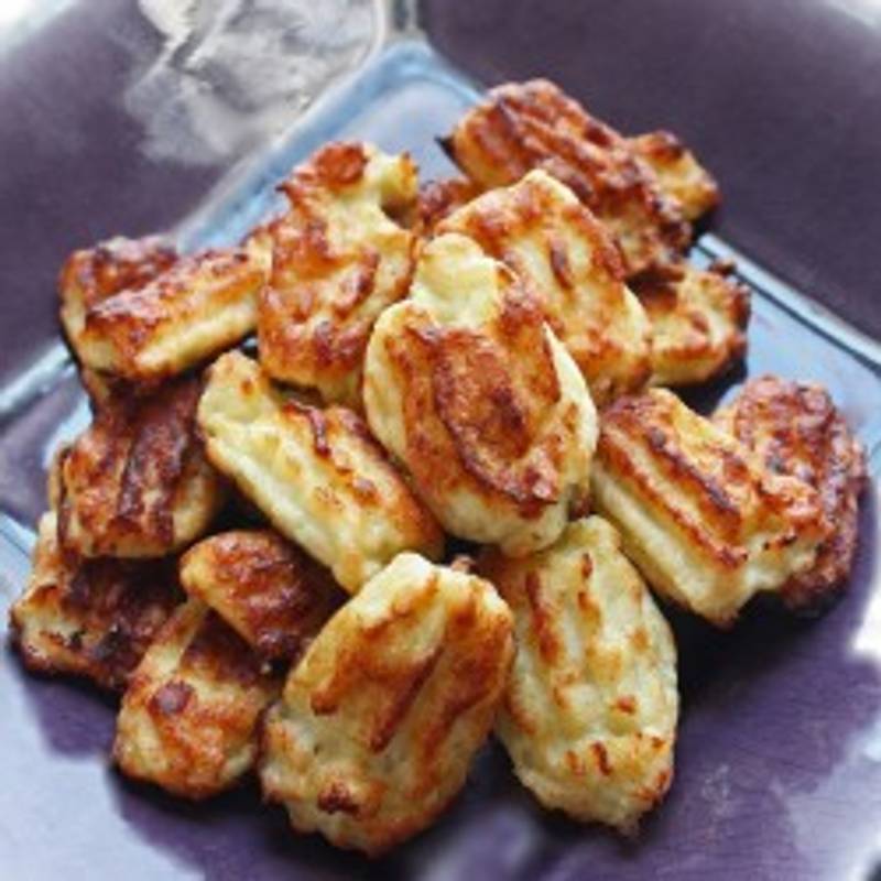 Cheesy Cauliflower Tater Tots