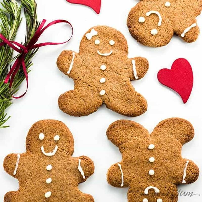Sugar-free Gingerbread Cookies (Low Carb, Paleo)